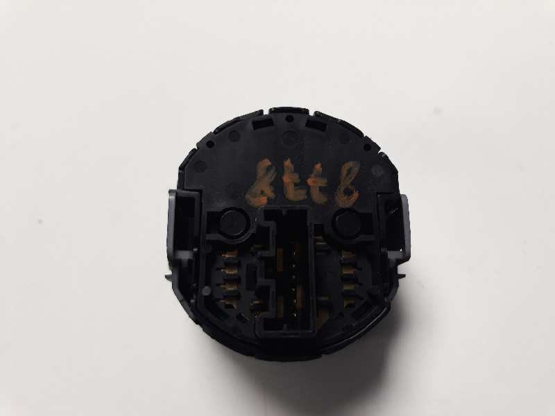 Recambio de interruptor para nissan x-trail (t30) 2.2 dci diesel cat referencia OEM IAM   