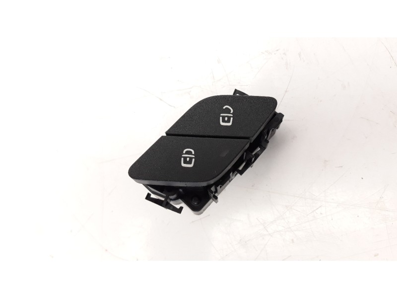 Recambio de interruptor para mercedes-benz clase gla (bm 247) 1.3 cat referencia OEM IAM A2479052201  