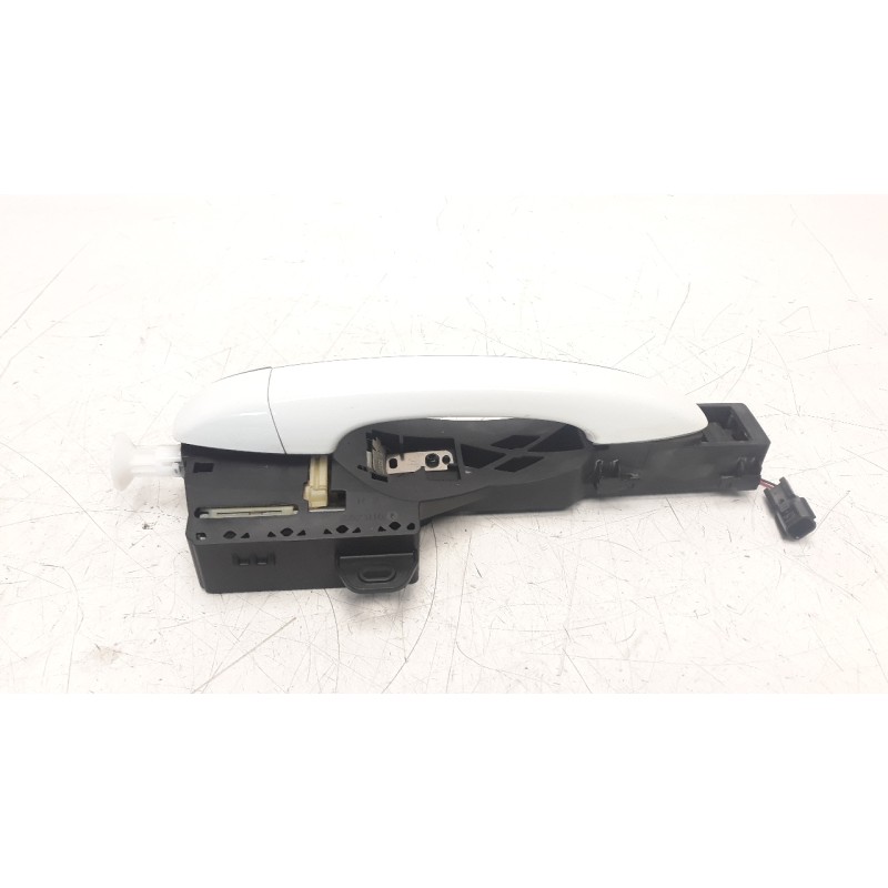 Recambio de maneta exterior trasera derecha para renault megane iv berlina 5p 1.2 tce energy referencia OEM IAM 806067663R  