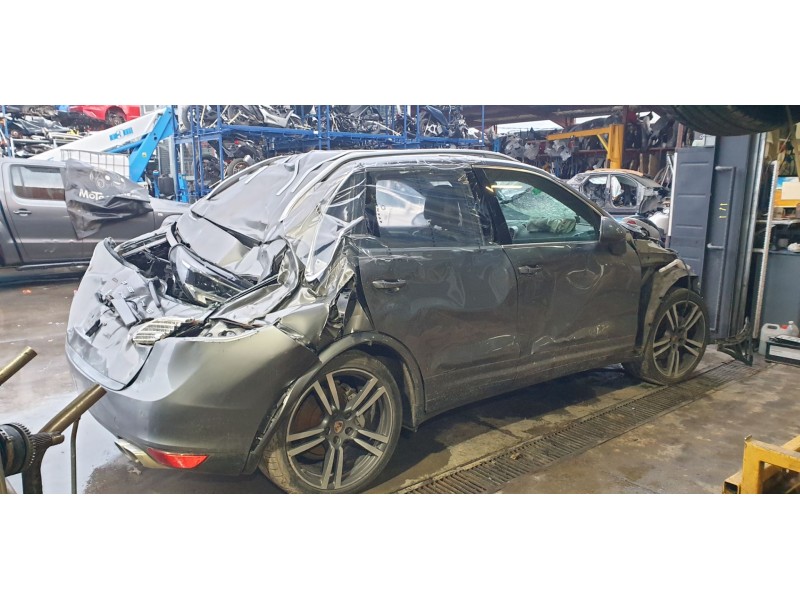 porsche cayenne (typ 92aa) del año 2014