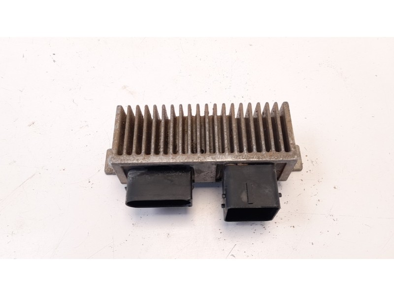 Recambio de caja precalentamiento para nissan nv 200 (m20) 1.5 dci cat referencia OEM IAM 8200558438A  