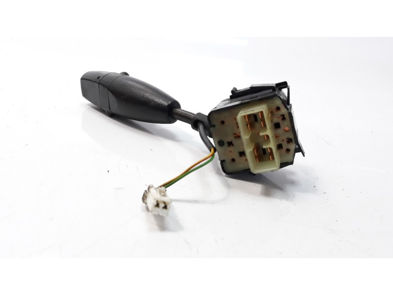 Recambio de mando limpia para daewoo lanos 1.5 cat referencia OEM IAM 3993321000  