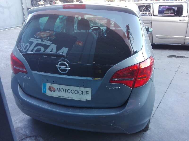 opel meriva b del año 2010