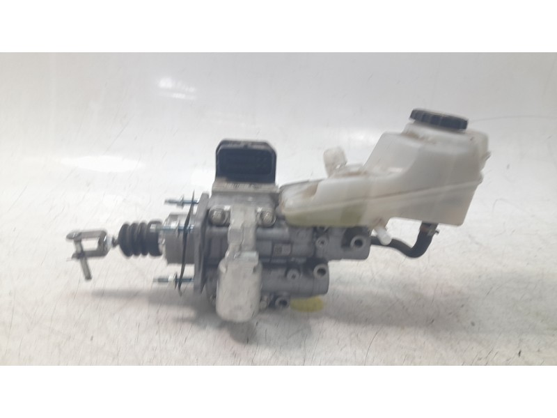 Recambio de bomba freno para toyota corolla (e21) hybrid style referencia OEM IAM 4705012580  
