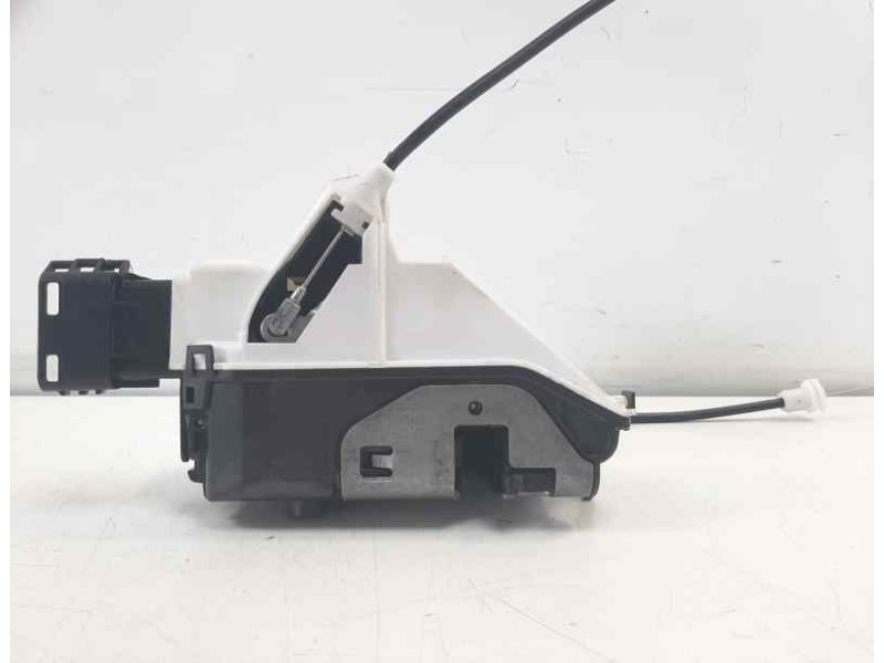 Recambio de cerradura puerta delantera derecha para citroen c3 1.2 12v vti referencia OEM IAM 1345M1581I1  