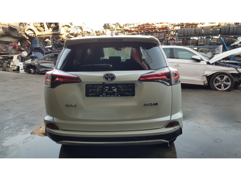 toyota rav 4 del año 2018