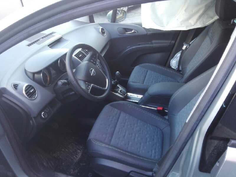 opel meriva b del año 2010