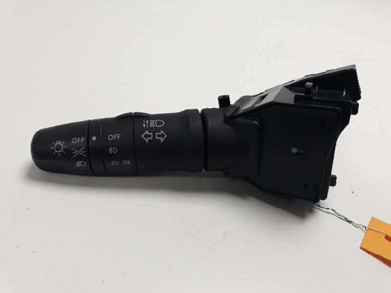 Recambio de mando intermitentes para nissan x-trail (t30) 2.2 dci diesel cat referencia OEM IAM   