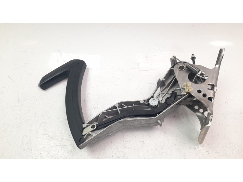 Recambio de palanca freno para renault megane iv berlina 5p 1.2 tce energy referencia OEM IAM 360108533R  