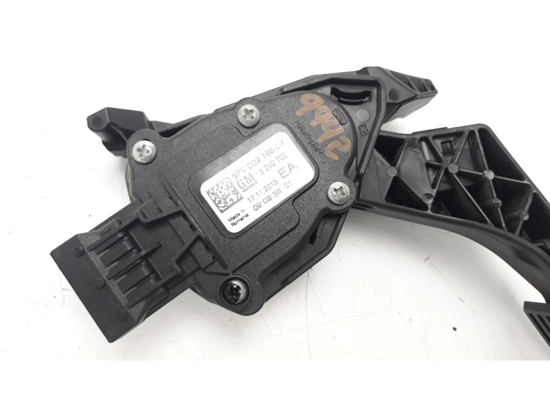 Recambio de potenciometro pedal para opel astra j lim. selective referencia OEM IAM 13252702 6PV009765 