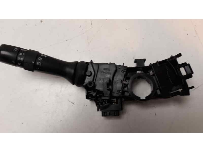 Recambio de mando intermitentes para toyota rav 4 (a3) executive referencia OEM IAM 17F534  