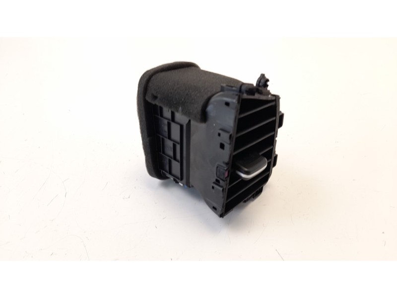 Recambio de rejilla aireadora para kia xceed 1.0 tgdi cat referencia OEM IAM 97410J7AA0  