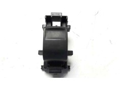 MANDO ELEVALUNAS TRASERO DERECHO 848100D030 848100D030 