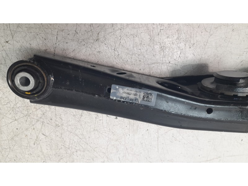 Recambio de brazo suspension inferior trasero derecho para hyundai tucson 1.6 crdi cat referencia OEM IAM 55220D3050  