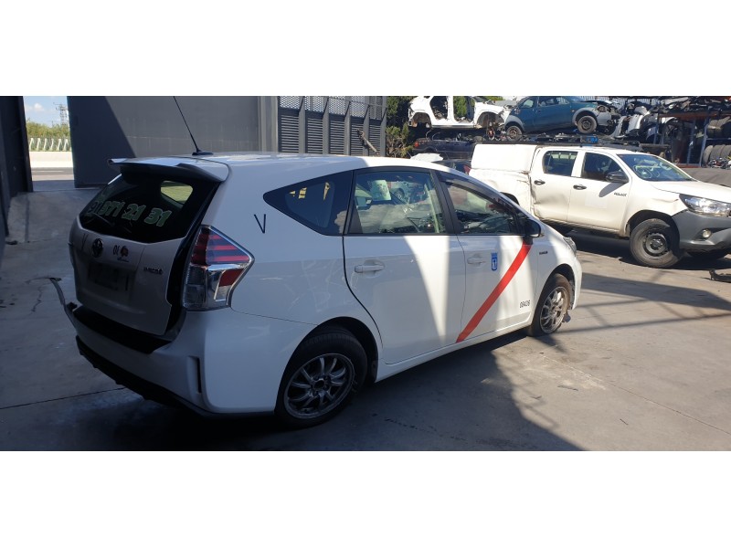 toyota prius+ del año 2021