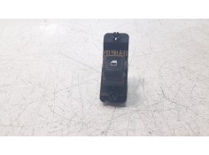 MANDO ELEVALUNAS TRASERO DERECHO 93590H8000 93590H8000 