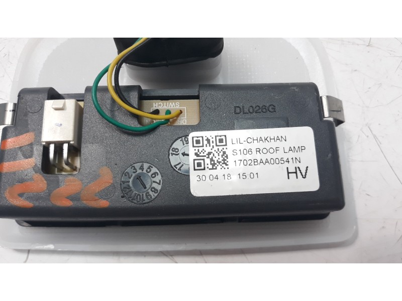 Recambio de luz interior para mahindra kuv 100 2wd nxt referencia OEM IAM 1702BAA00541N  
