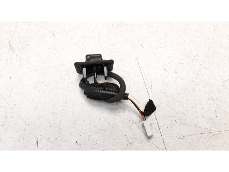 Recambio de modulo electronico para mazda cx-3 2.0 cat referencia OEM IAM DB3R67RC0  