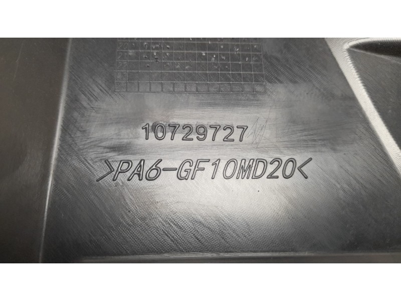 Recambio de tapa motor para mg hs comfort referencia OEM IAM 10729727  