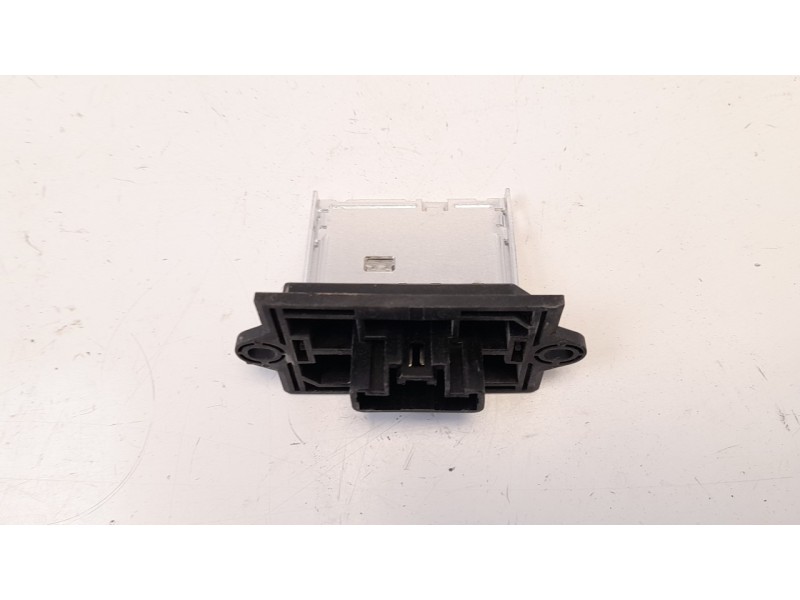 Recambio de resistencia calefaccion para nissan nv 200 (m20) 1.5 dci cat referencia OEM IAM 665055  