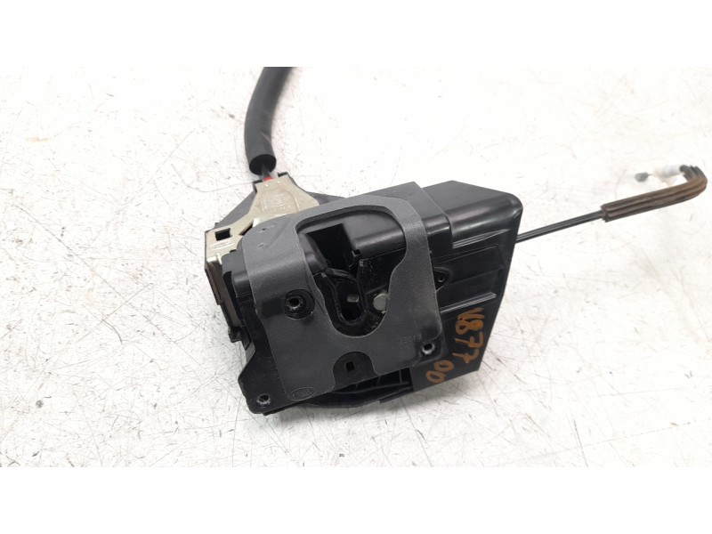 Recambio de cerradura puerta delantera derecha para land rover discovery sport hse referencia OEM IAM GK72203A28FD  