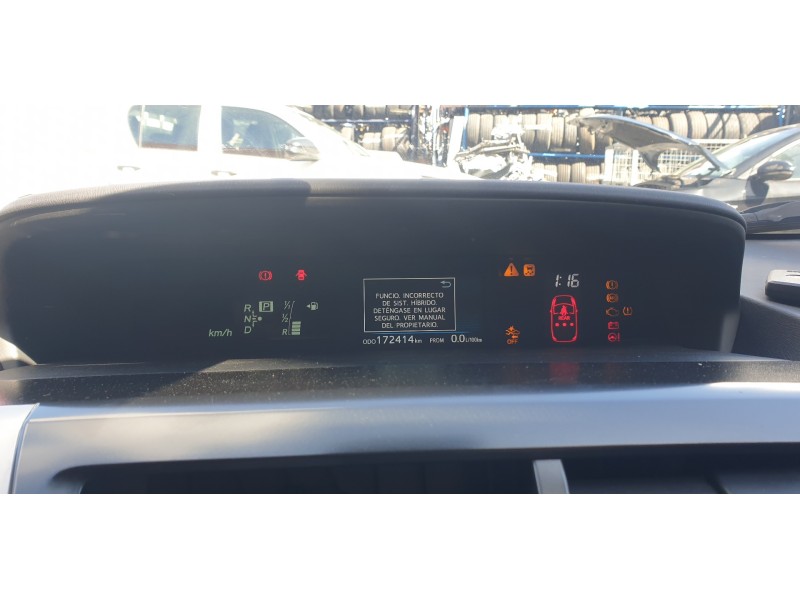 toyota prius+ del año 2021