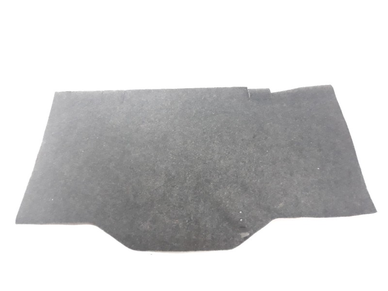 Recambio de bandeja trasera para mahindra kuv 100 2wd nxt referencia OEM IAM 0105AAZ00160H  