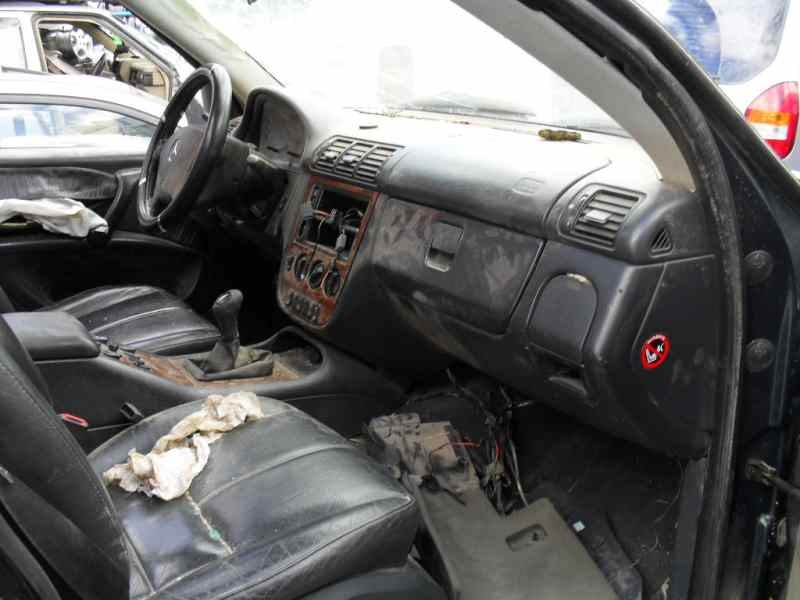 mercedes-benz clase m (w163) del año 2005