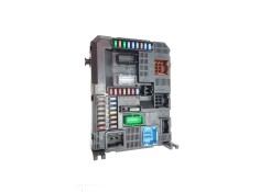 CAJA RELES / FUSIBLES 9807531680 E11111751 22661F01