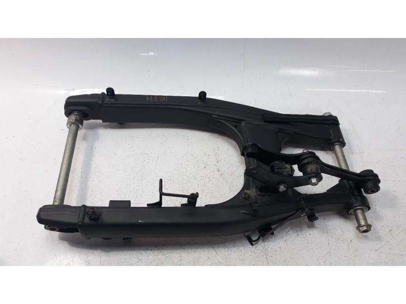Recambio de puente trasero para kawasaki vulcan s vulcan s referencia OEM IAM 33001062518R  