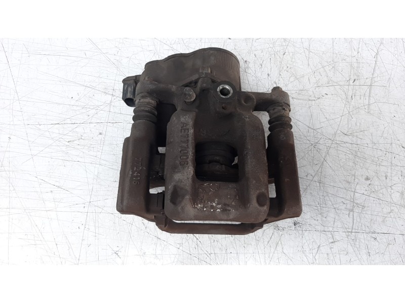 Recambio de pinza de freno trasera izquierda para citroen c4 picasso 1.2 12v e-thp referencia OEM IAM AE777006  