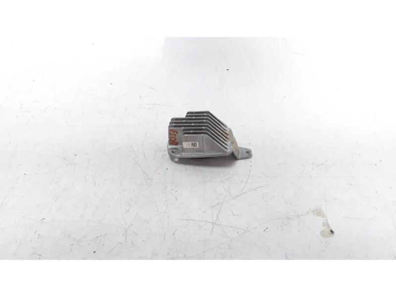 Recambio de modulo electronico para volvo xc 40 2.0 diesel cat referencia OEM IAM 90122311  