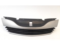 REJILLA DELANTERA 8200012581 107193705 RN0842001