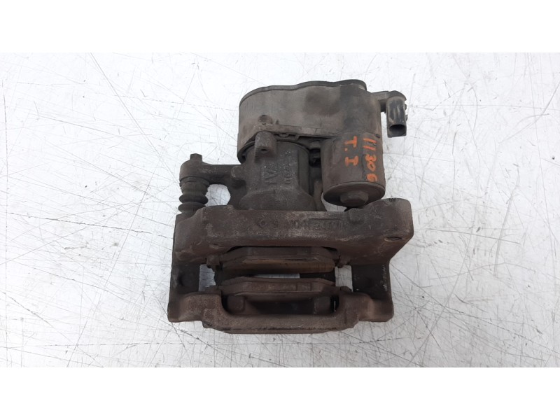 Recambio de pinza de freno trasera izquierda para citroen c4 picasso 1.2 12v e-thp referencia OEM IAM AE777006  