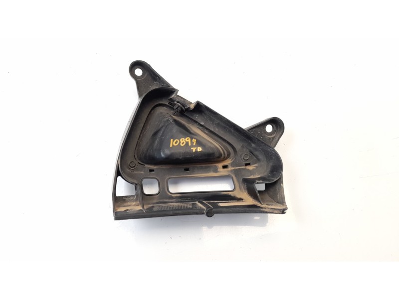 Recambio de moldura para honda civic berlina 5 (fk) 1.4 cat referencia OEM IAM 71504SMKE00  