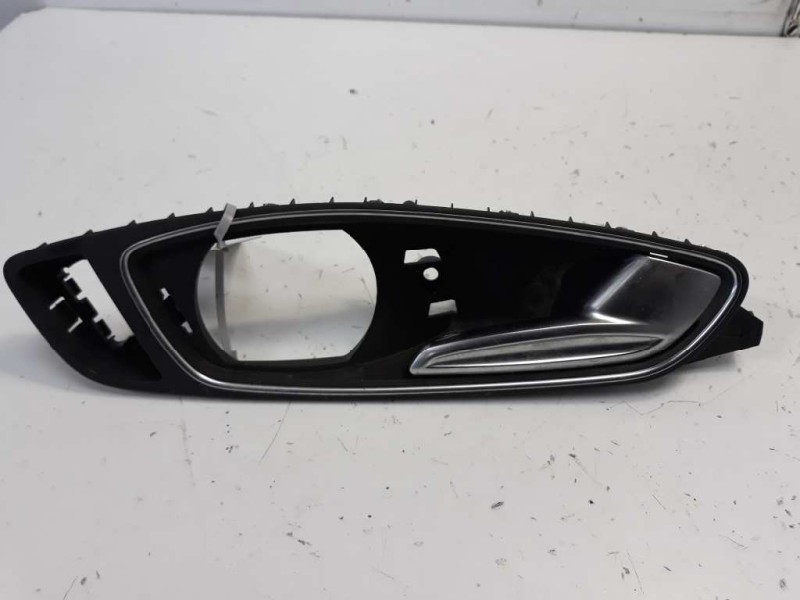 Recambio de maneta interior delantera derecha para audi a1 (8x) ambition referencia OEM IAM 8X0837020D  