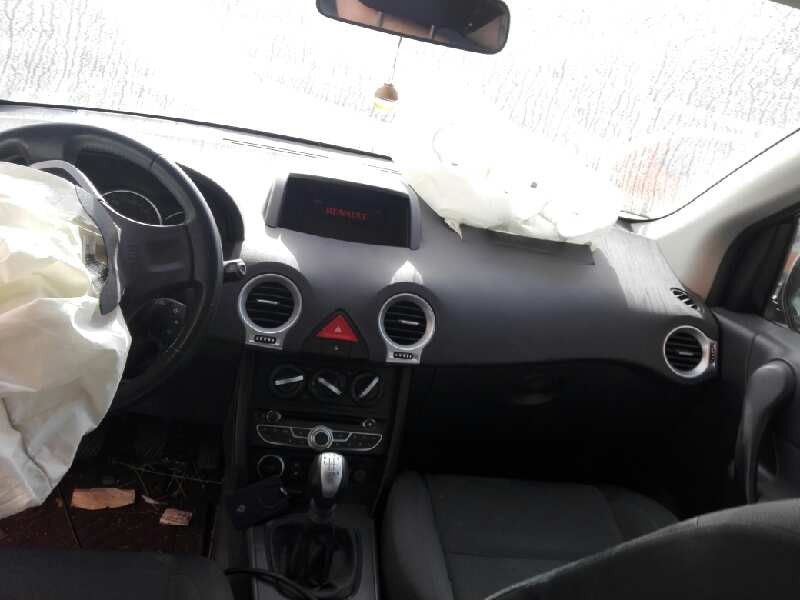 renault koleos del año 2010