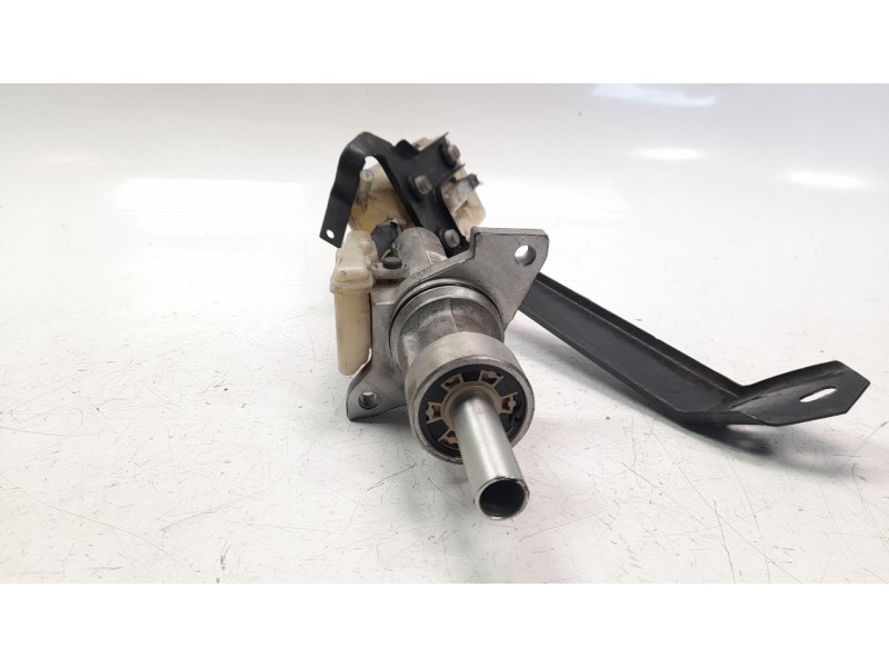 Recambio de bomba freno para mercedes-benz vito mixto 06.2003  2.1 cdi referencia OEM IAM   