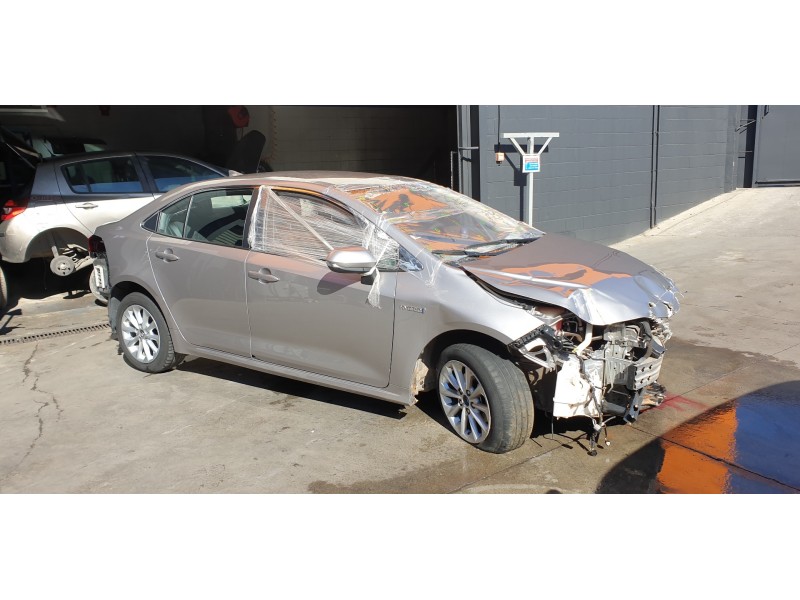 toyota corolla (e21) del año 2020