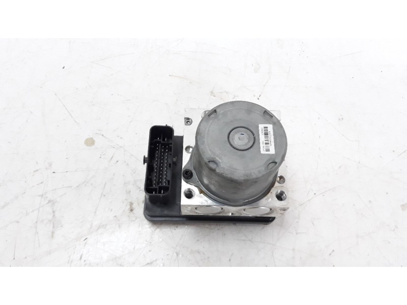Recambio de abs para kia rio (yb) 1.2 cat referencia OEM IAM 58920H8200  