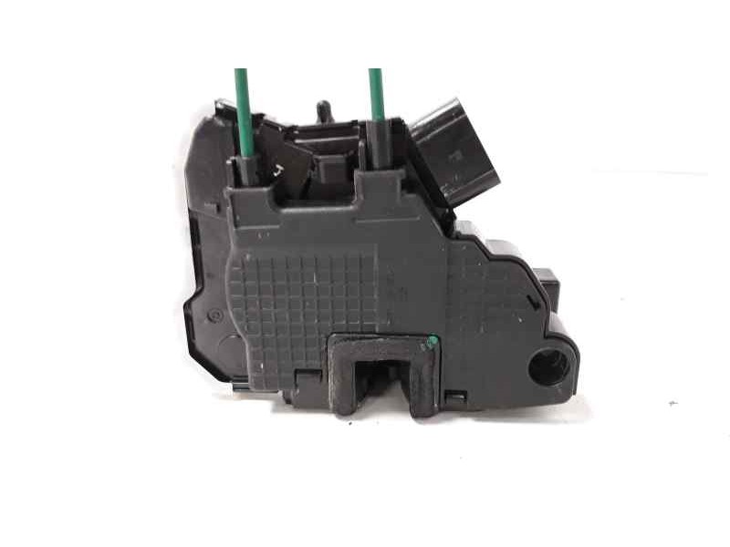 Recambio de cerradura puerta delantera izquierda para ssangyong xlv 1.6 cat referencia OEM IAM 7121035020  