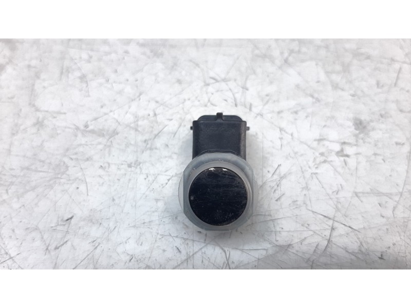 Recambio de sensor aparcamiento delantero para renault captur ii techno referencia OEM IAM 284426105R  