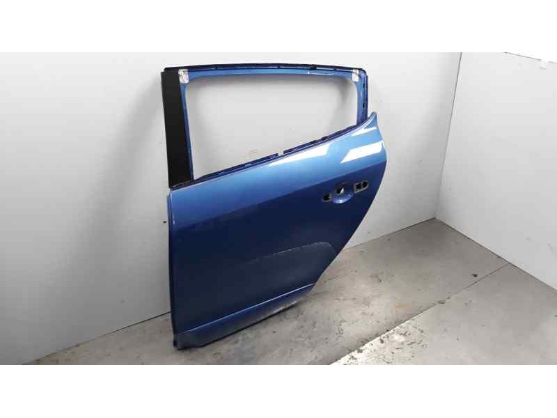 Recambio de puerta trasera izquierda para renault megane iii berlina 5 p gt-style referencia OEM IAM 821010108R  