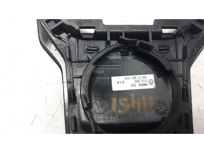 Recambio de moldura para volkswagen t-roc 2.0 tdi referencia OEM IAM 2GA711456A  