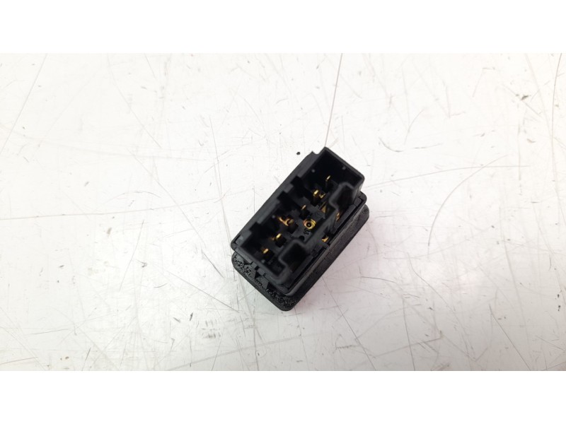 Recambio de interruptor para land rover freelander (ln) 1.8 cat referencia OEM IAM YUF101530LNF  