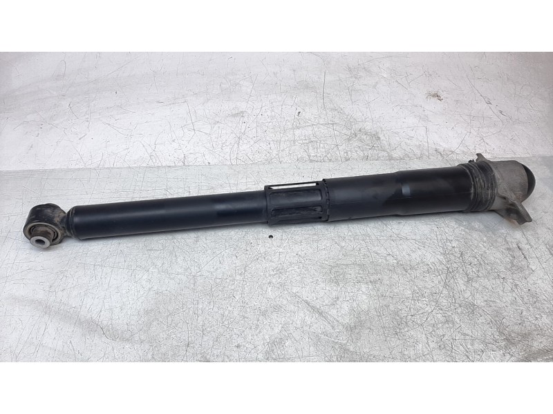 Recambio de amortiguador trasero izquierdo para volkswagen tiguan 2.0 tdi referencia OEM IAM 5QF513049BS  