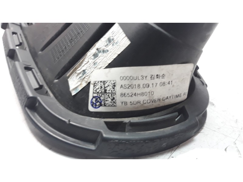 Recambio de rejilla paragolpes derecha para kia rio (yb) 1.2 cat referencia OEM IAM 86524H8010  