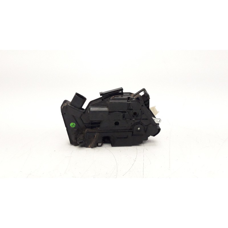 Recambio de cerradura puerta trasera izquierda para seat ibiza st (6j8) 1.2 tsi referencia OEM IAM 6J0839015F  