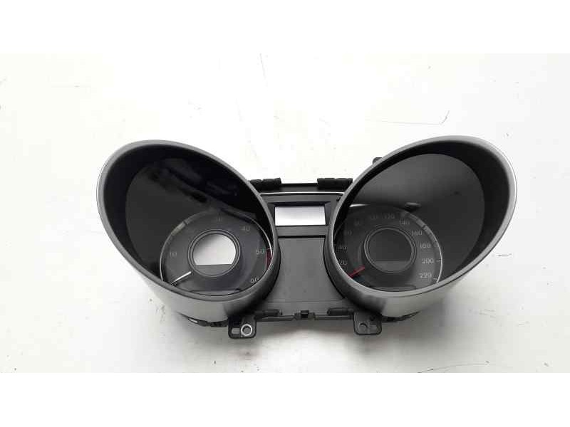 Recambio de cuadro instrumentos para hyundai ix35 classic 2wd referencia OEM IAM 940032Y310  