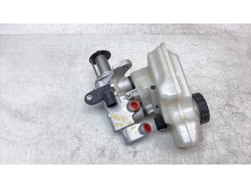 Recambio de bomba freno para volkswagen tiguan 2.0 tdi referencia OEM IAM 5Q1611301C  